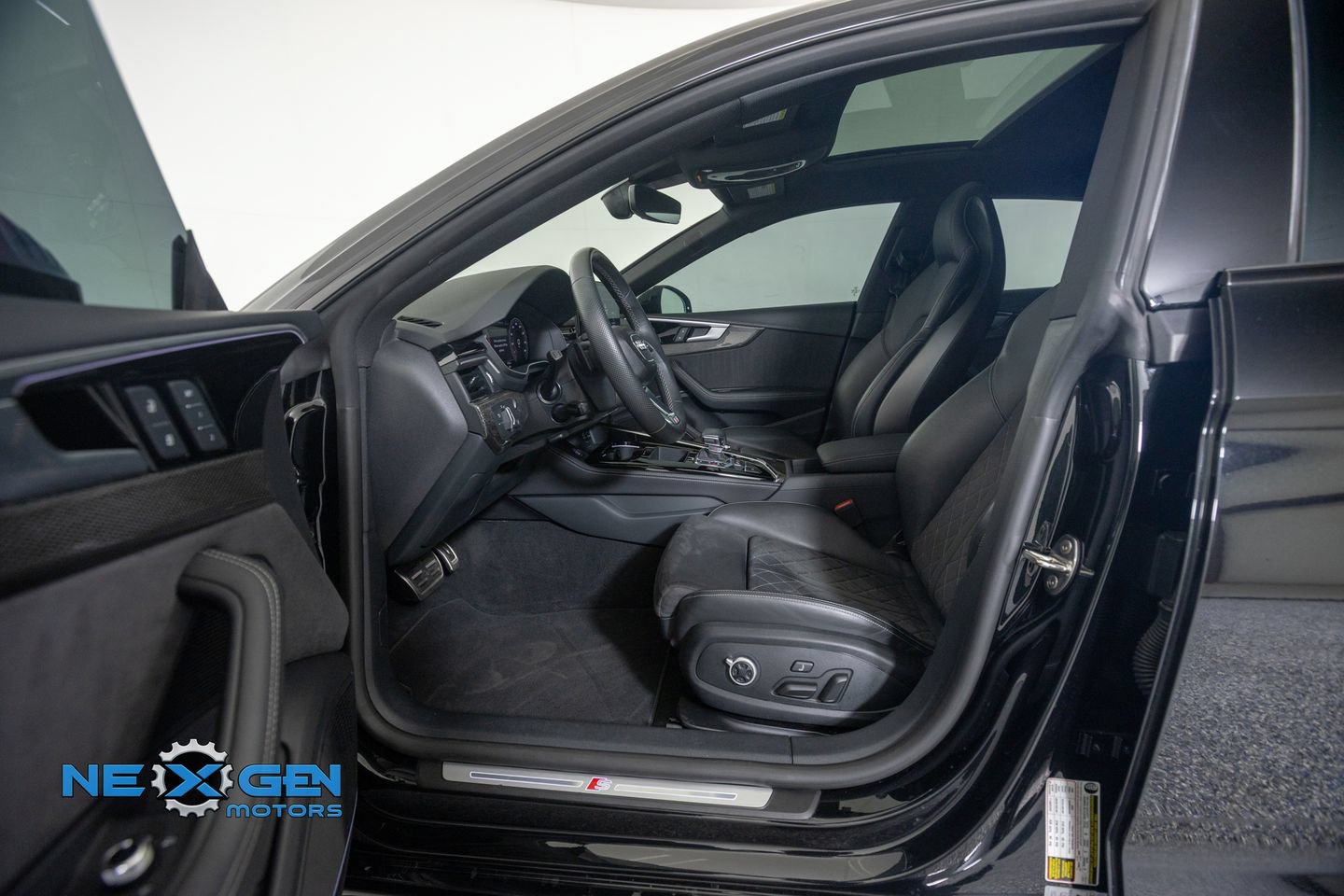 Used 2025 Audi S5 Premium Plus w/ Premium Plus Package AWD/4WD image 12