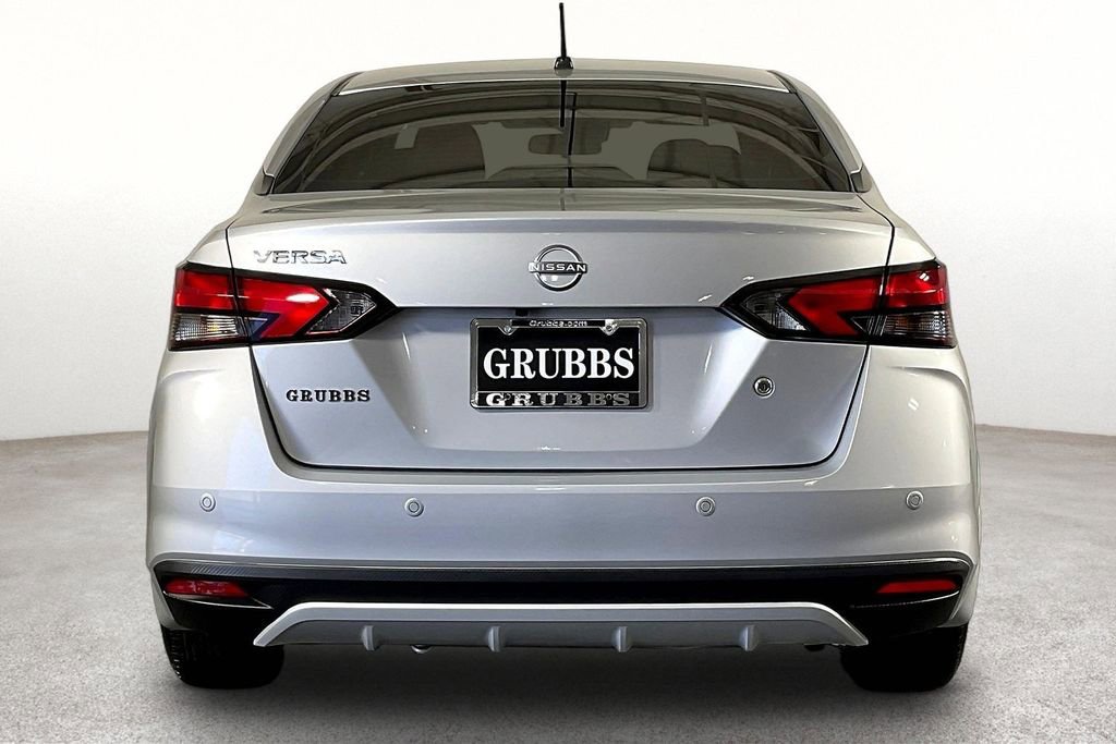 Used 2024 Nissan Versa S w/ Trunk Package image 6