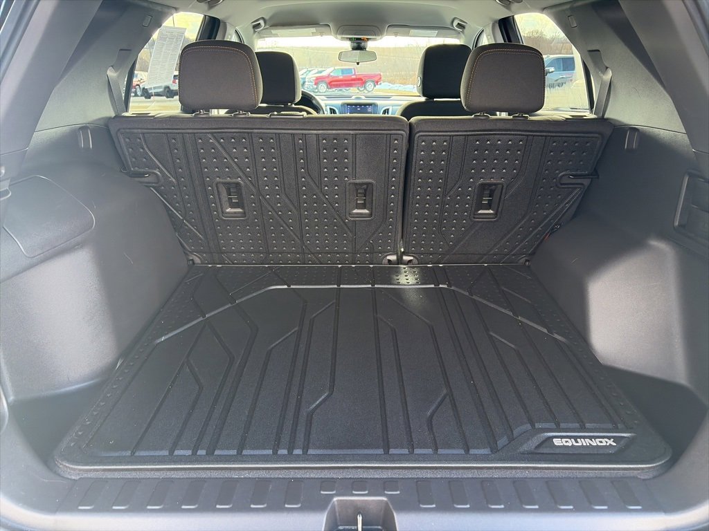 Certified 2024 Chevrolet Equinox LT w/ LPO, Floor Liner Package image 19