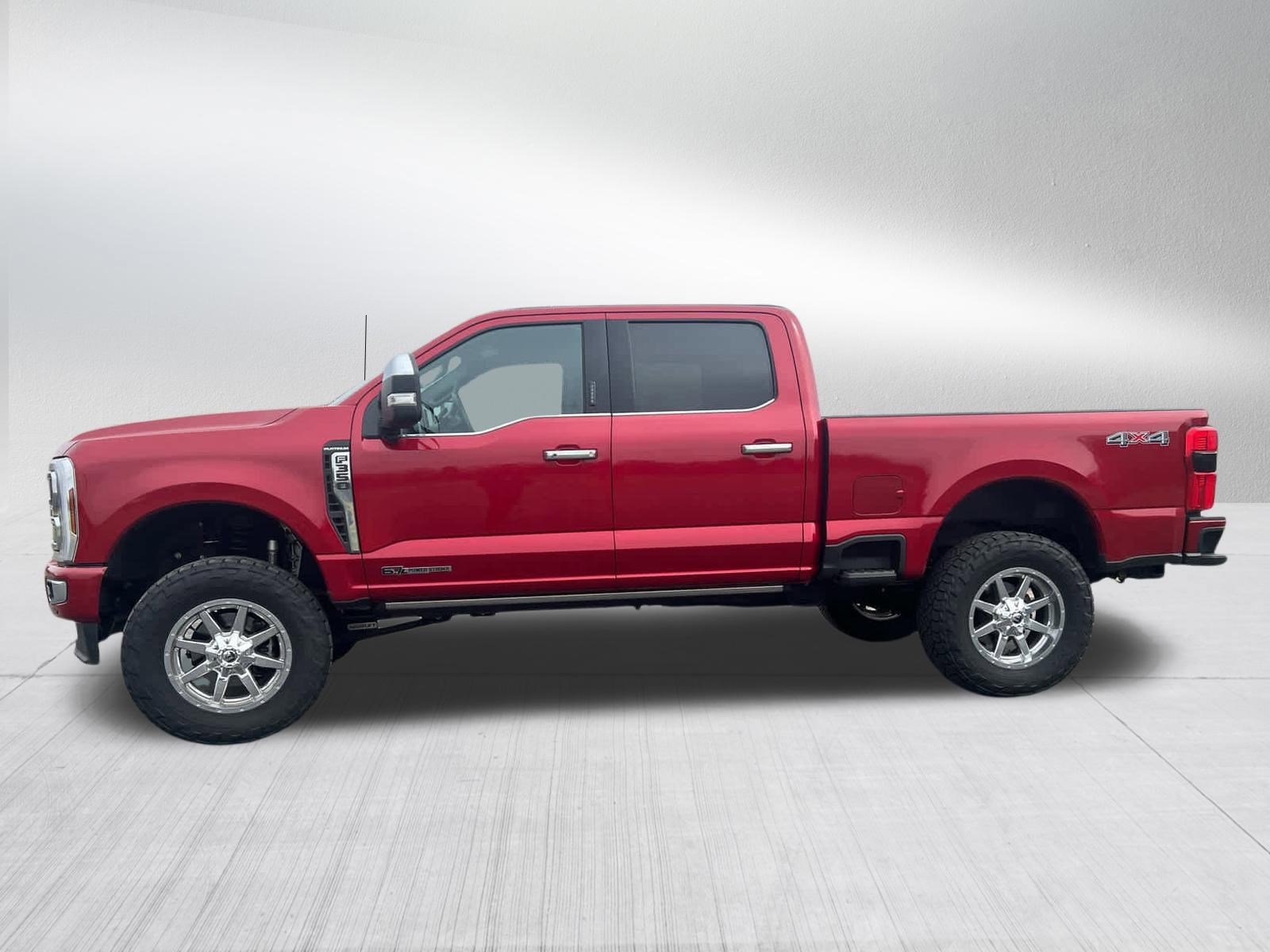 Used 2024 Ford F350 Platinum image 4