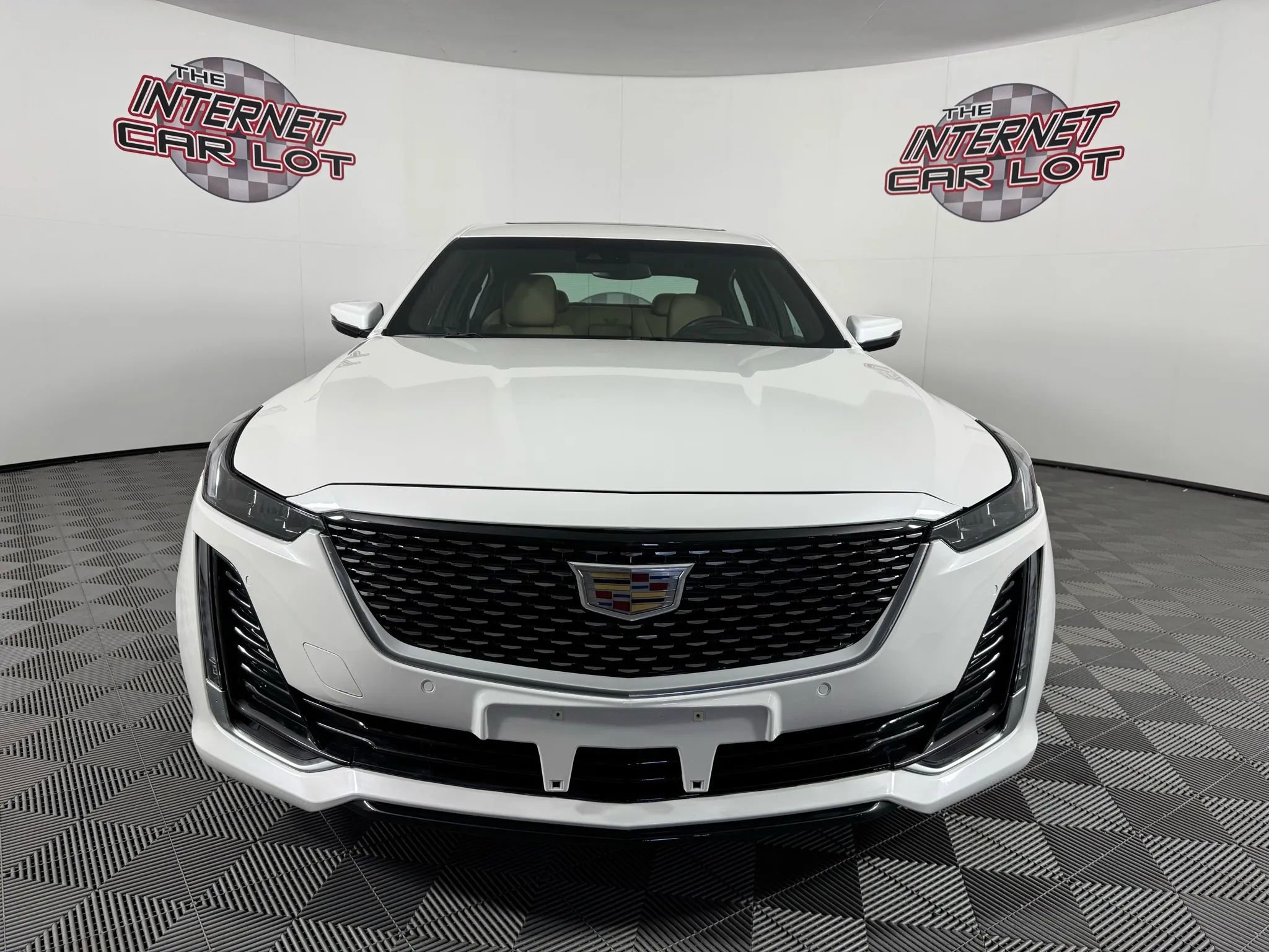 Used 2024 Cadillac CT5 Premium Luxury image 2