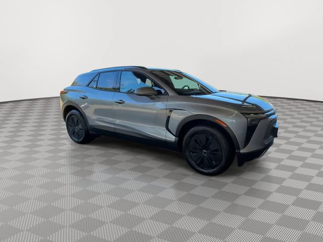 New 2026 Chevrolet Blazer EV LT w/ Midnight/Sport Edition AWD/4WD image 2