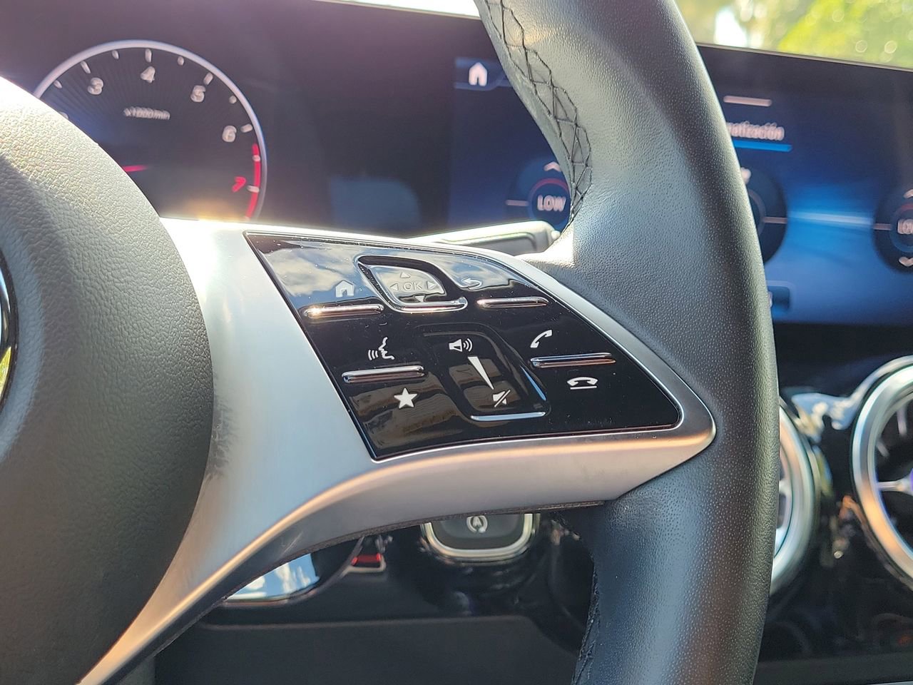 Certified 2024 Mercedes-Benz GLA 250 GLA 250 image 31