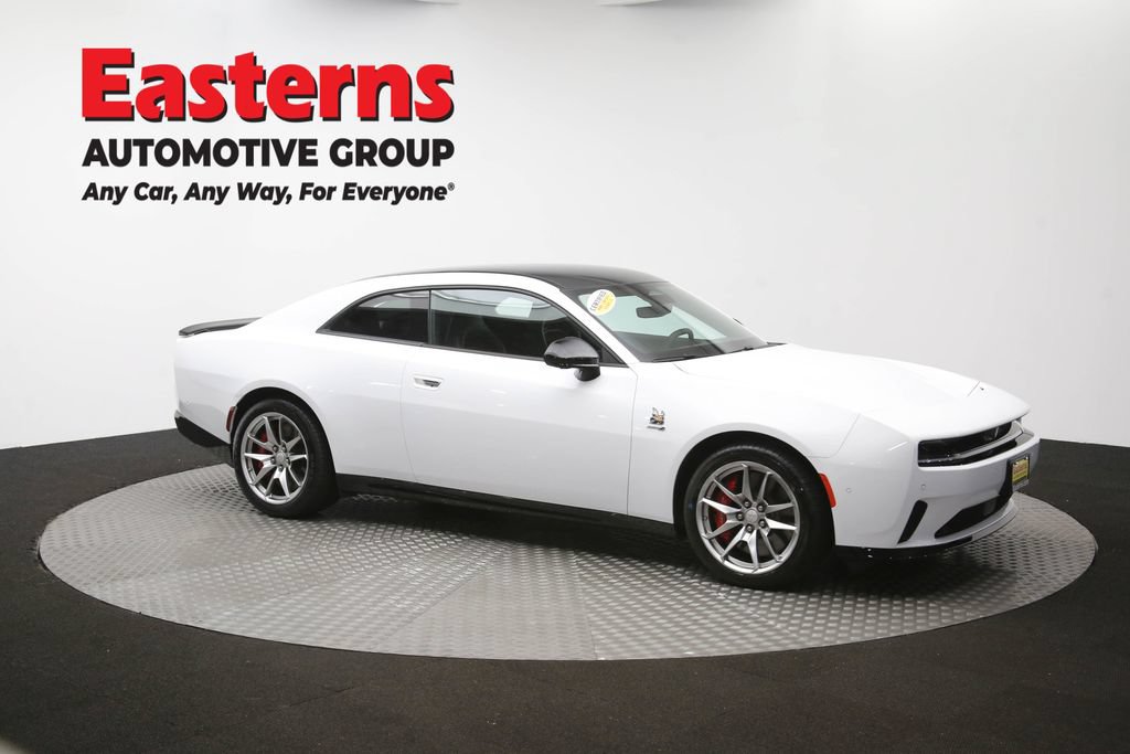 Used 2024 Dodge Charger Daytona Scat Pack w/ Plus Group AWD/4WD image 49