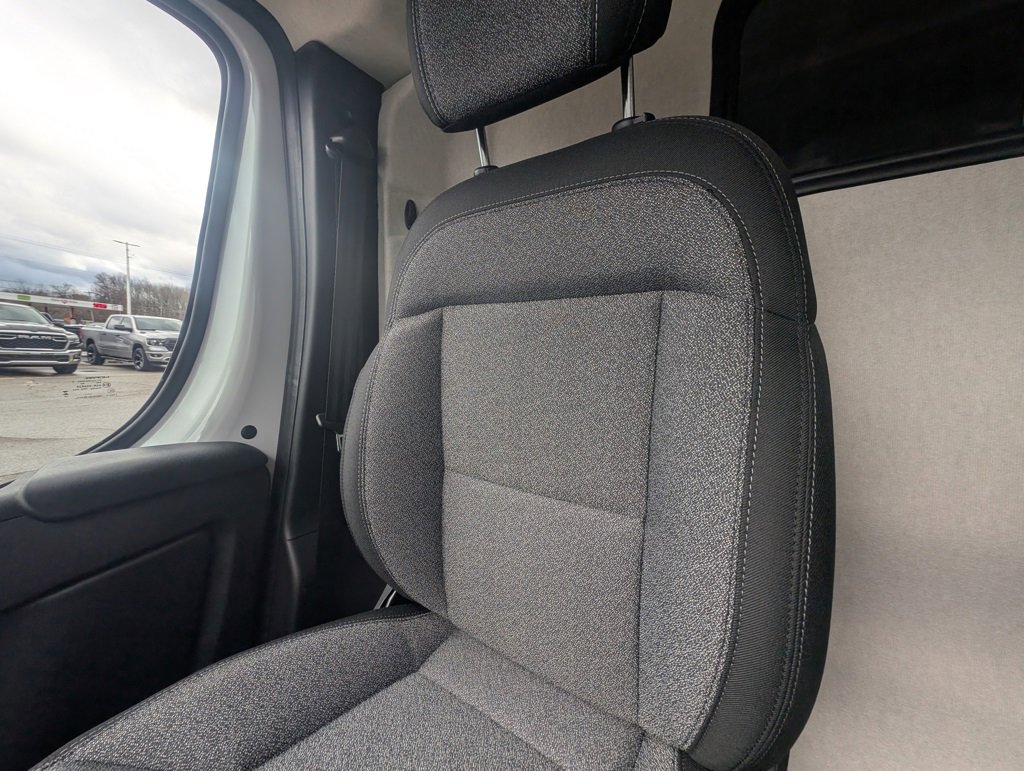 New 2026 RAM ProMaster 1500 w/ Quick Order Package 22G SLT image 15