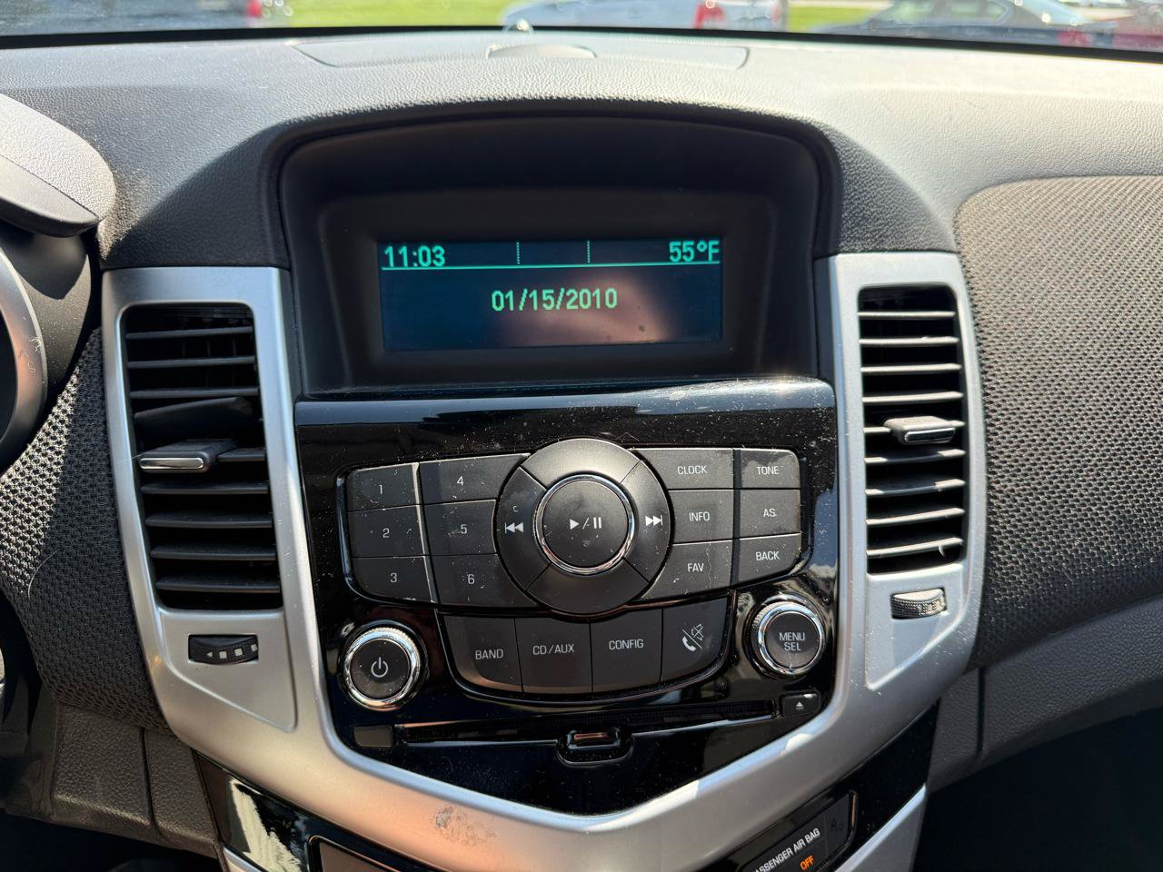 Used 2014 Chevrolet Cruze LT FWD image 12