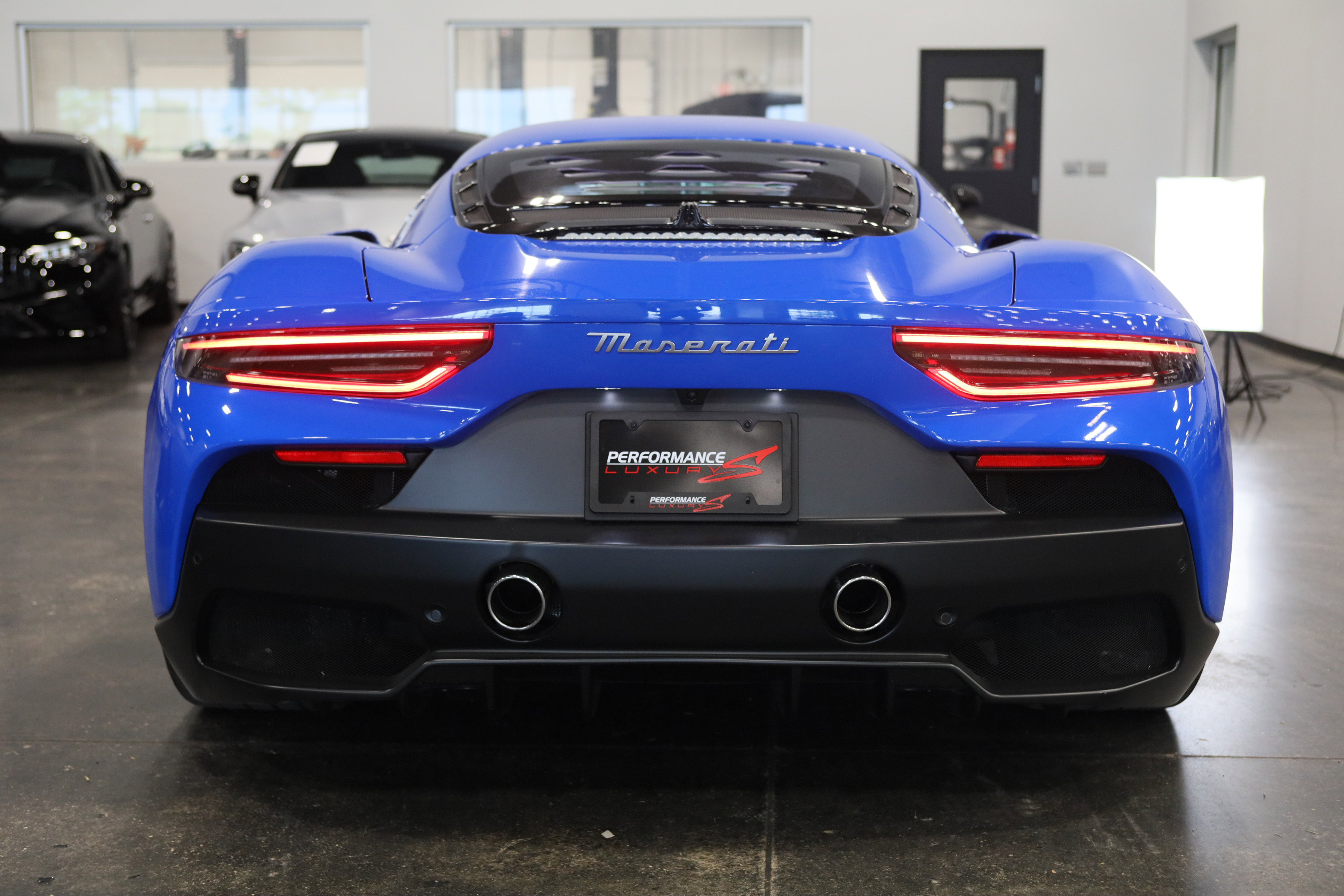 Used 2022 Maserati MC20 Coupe RWD image 5