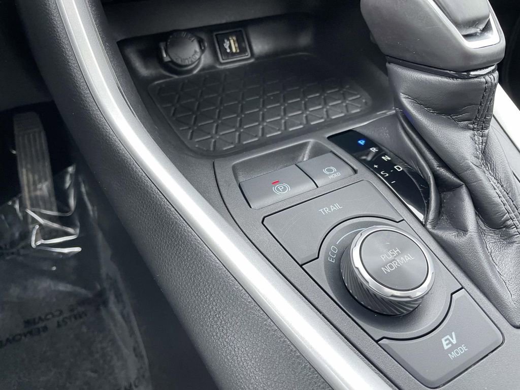 Used 2024 Toyota RAV4 XLE Premium w/ Weather Package image 42