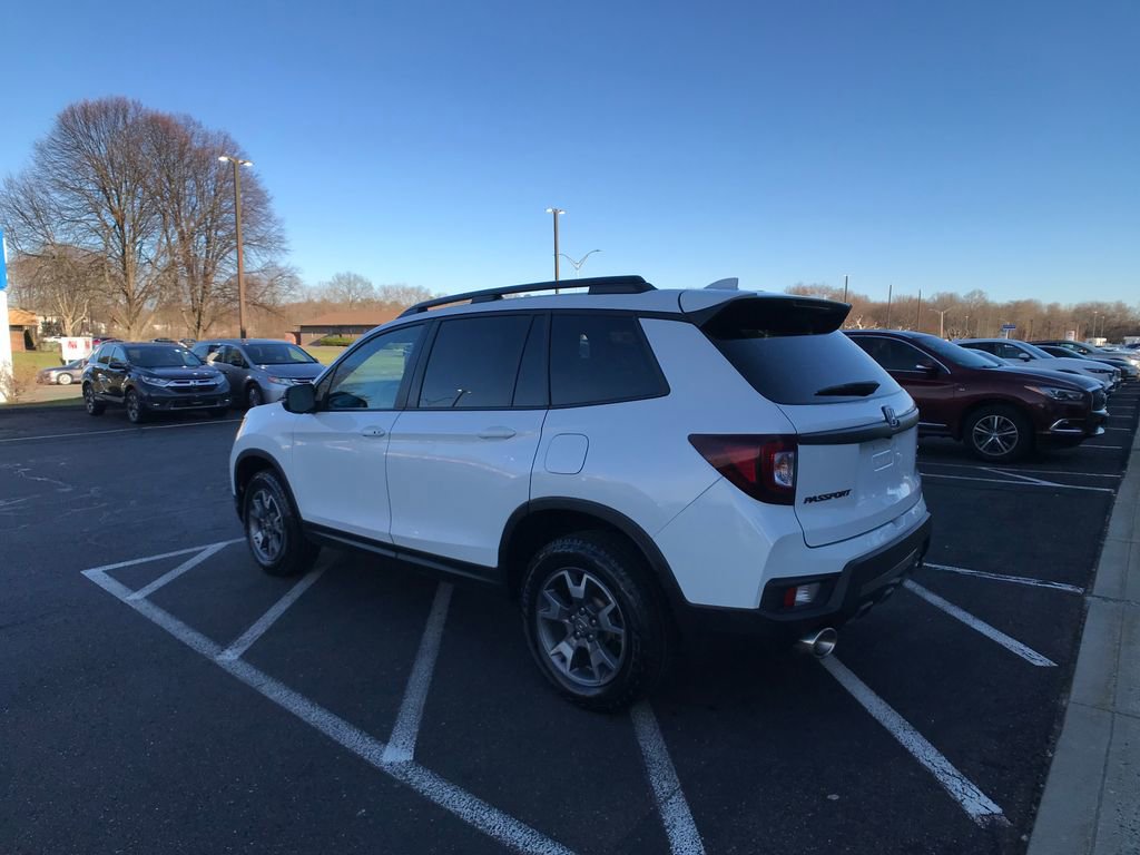 Certified 2023 Honda Passport TrailSport image 9