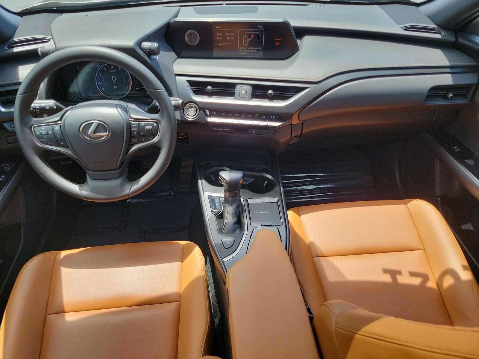 Used 2021 Lexus UX 200 w/ Accessory Package (Z1) FWD image 15