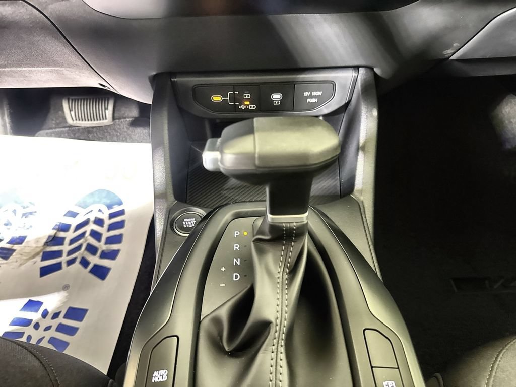 New 2026 Kia K4 FWD image 22