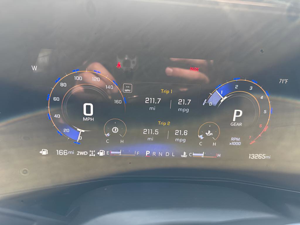 Used 2024 Chevrolet Colorado LT w/ LT Convenience Package image 25