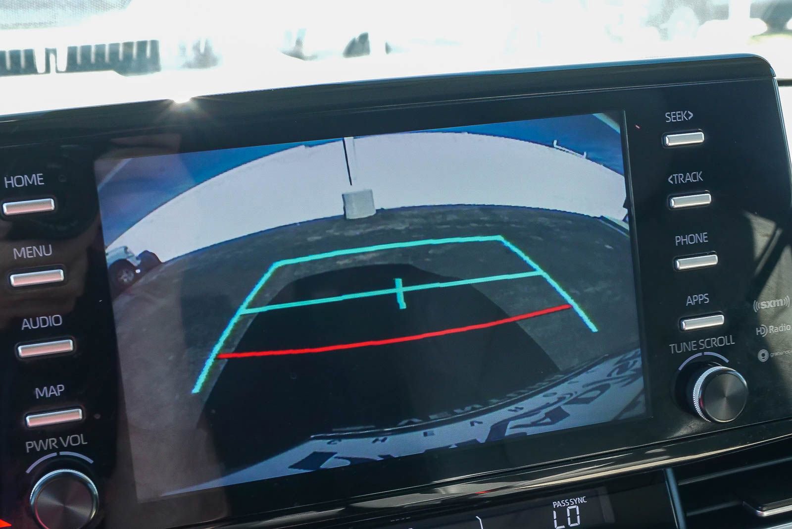 Used 2022 Toyota Sienna XLE image 23