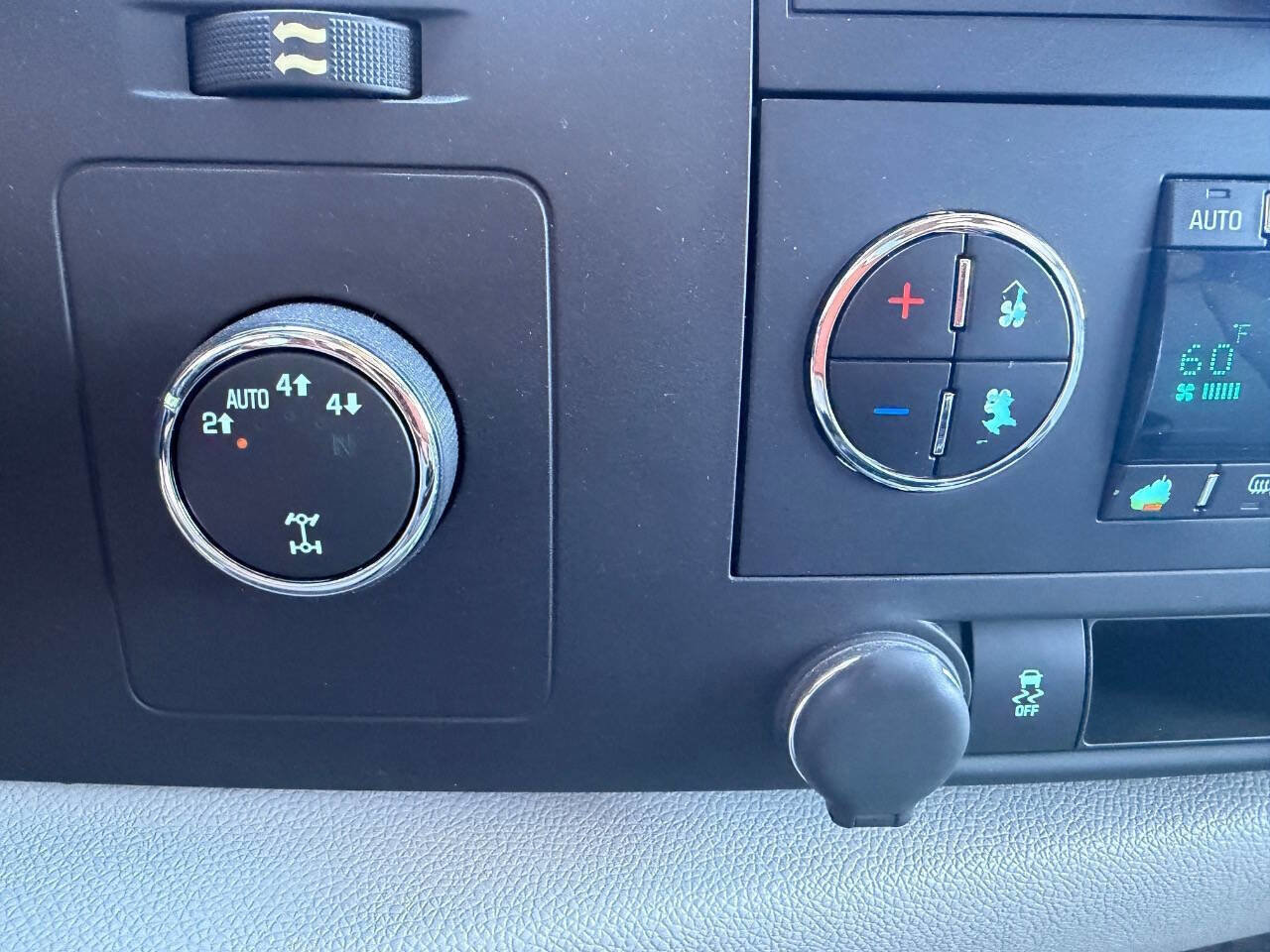 Used 2012 Chevrolet Silverado 1500 LT w/ All-Star Edition image 27