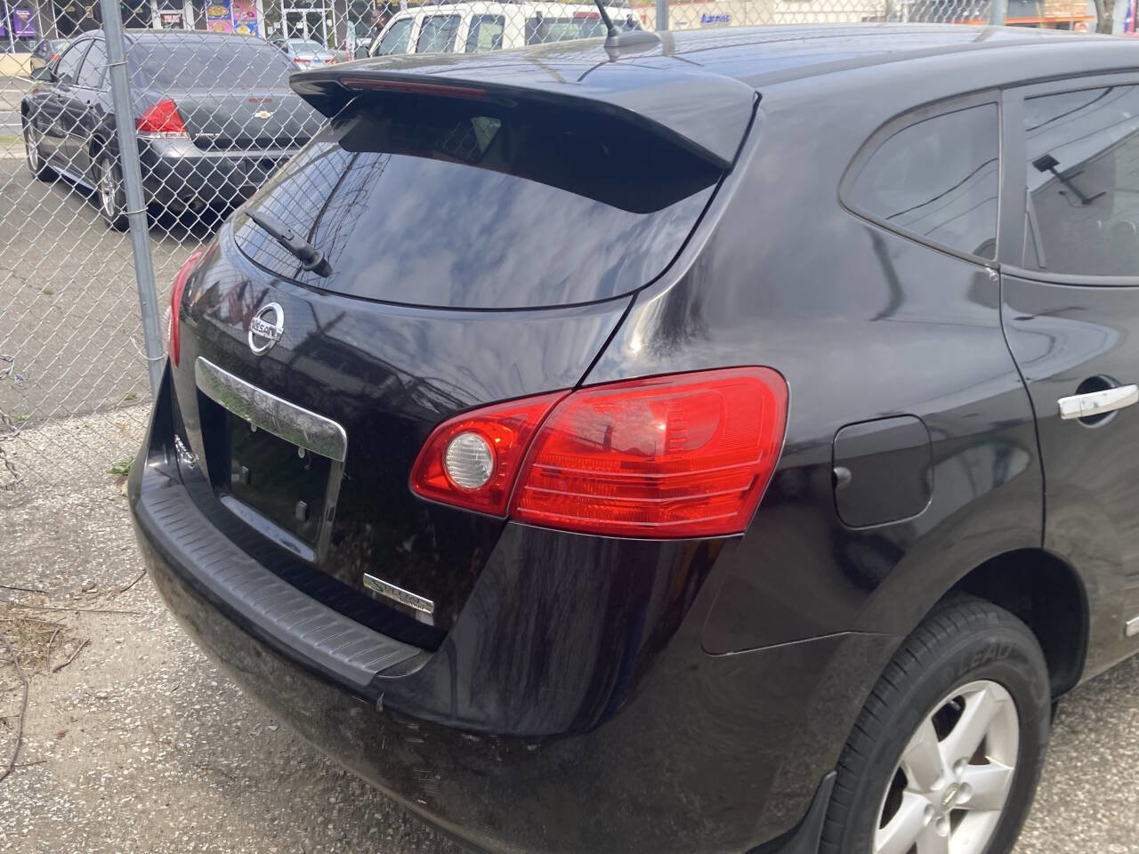 Used 2013 Nissan Rogue S w/ Special Edition Pkg image 4