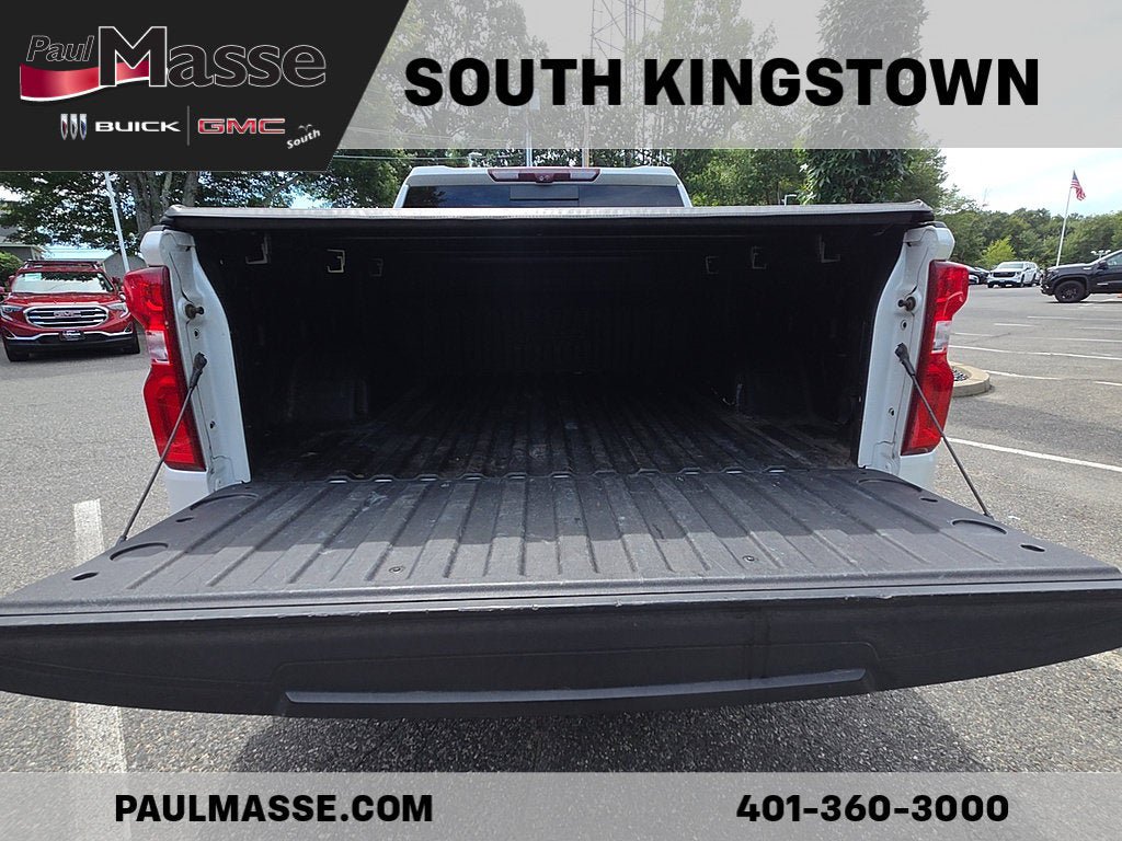 Used 2021 Chevrolet Silverado 1500 High Country w/ Technology Package AWD/4WD image 26