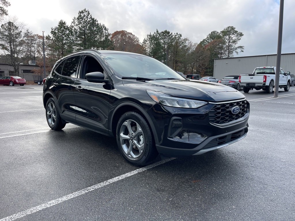 Used 2025 Ford Escape ST-Line image 6