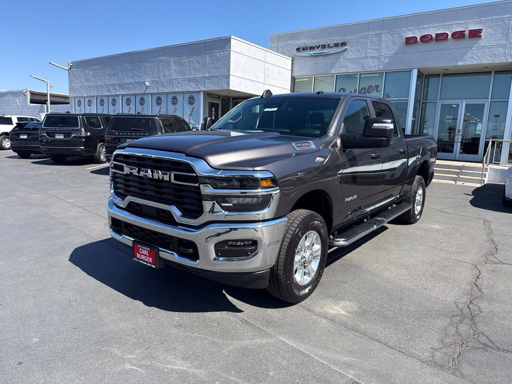 Certified 2026 RAM 2500 Big Horn AWD/4WD image 3
