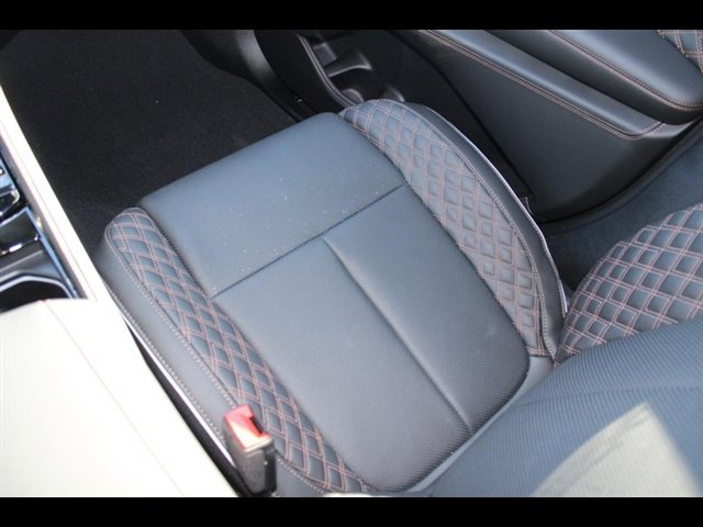 Used 2022 Jeep Grand Cherokee Summit AWD/4WD image 20