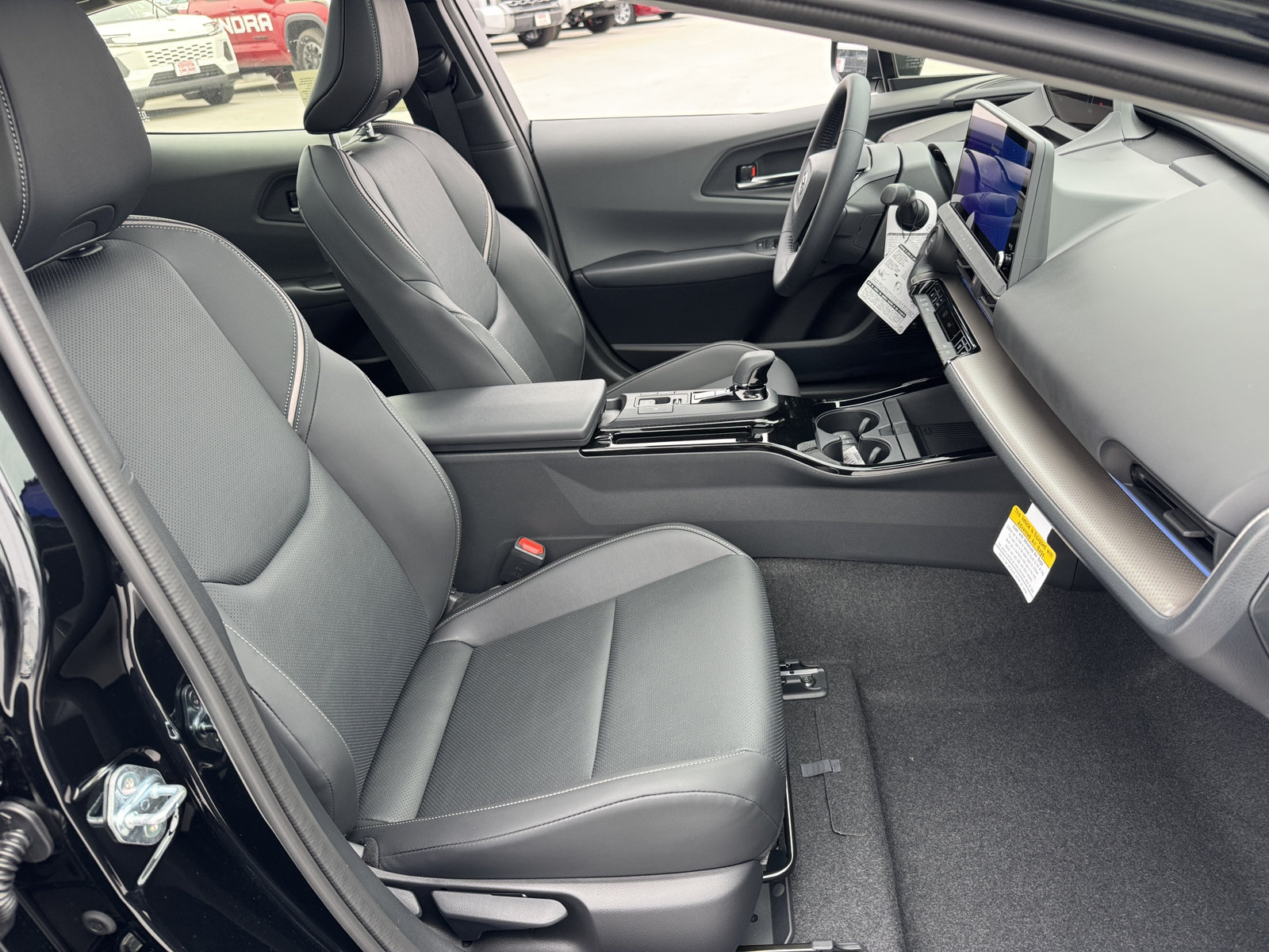 New 2026 Toyota Prius Limited FWD image 8