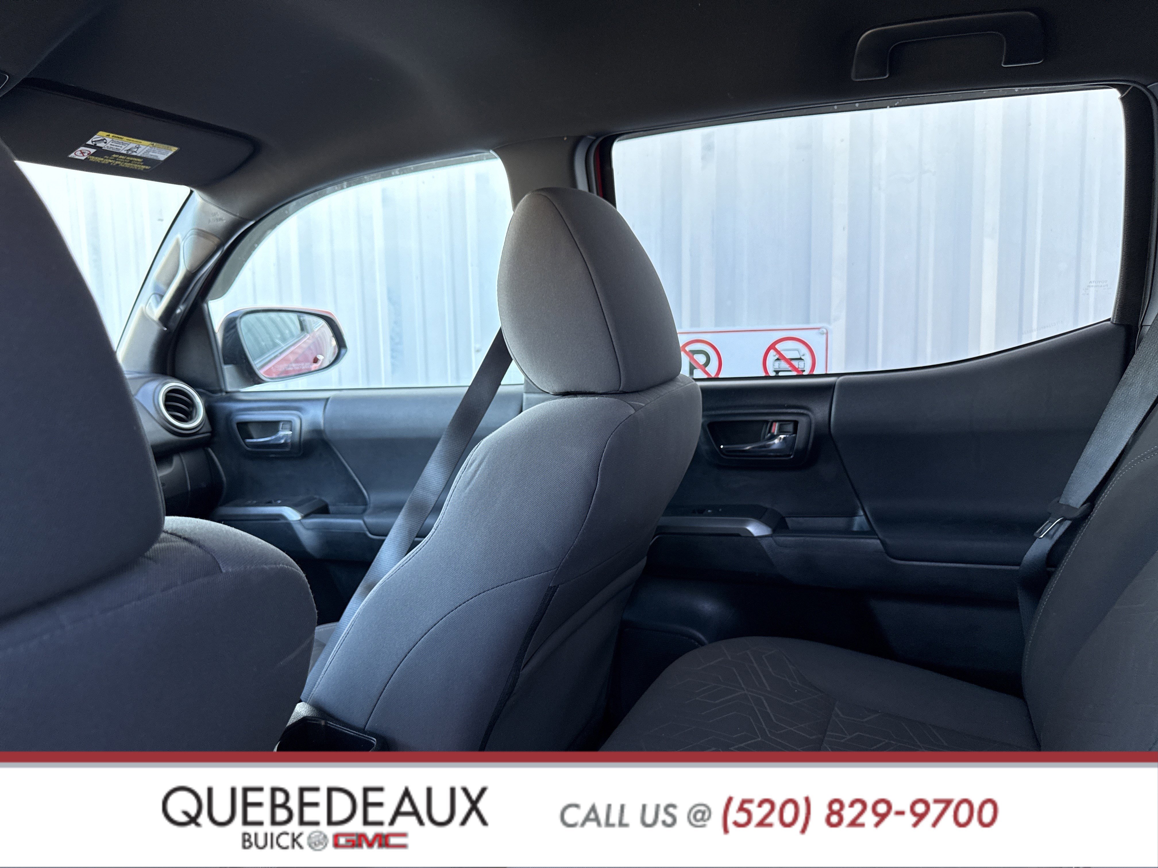 Used 2016 Toyota Tacoma TRD Sport image 26