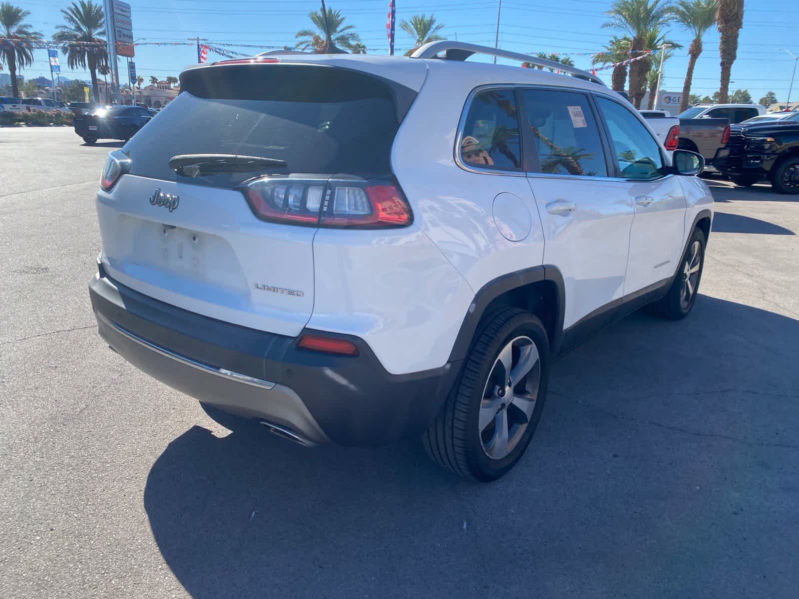 Used 2019 Jeep Cherokee Limited FWD image 6