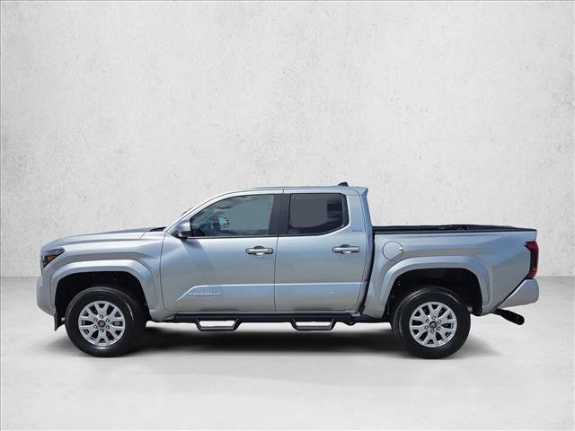 Certified 2025 Toyota Tacoma SR5 AWD/4WD image 8