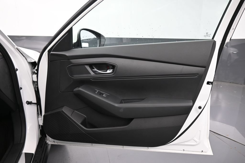New 2025 Honda Accord LX image 33