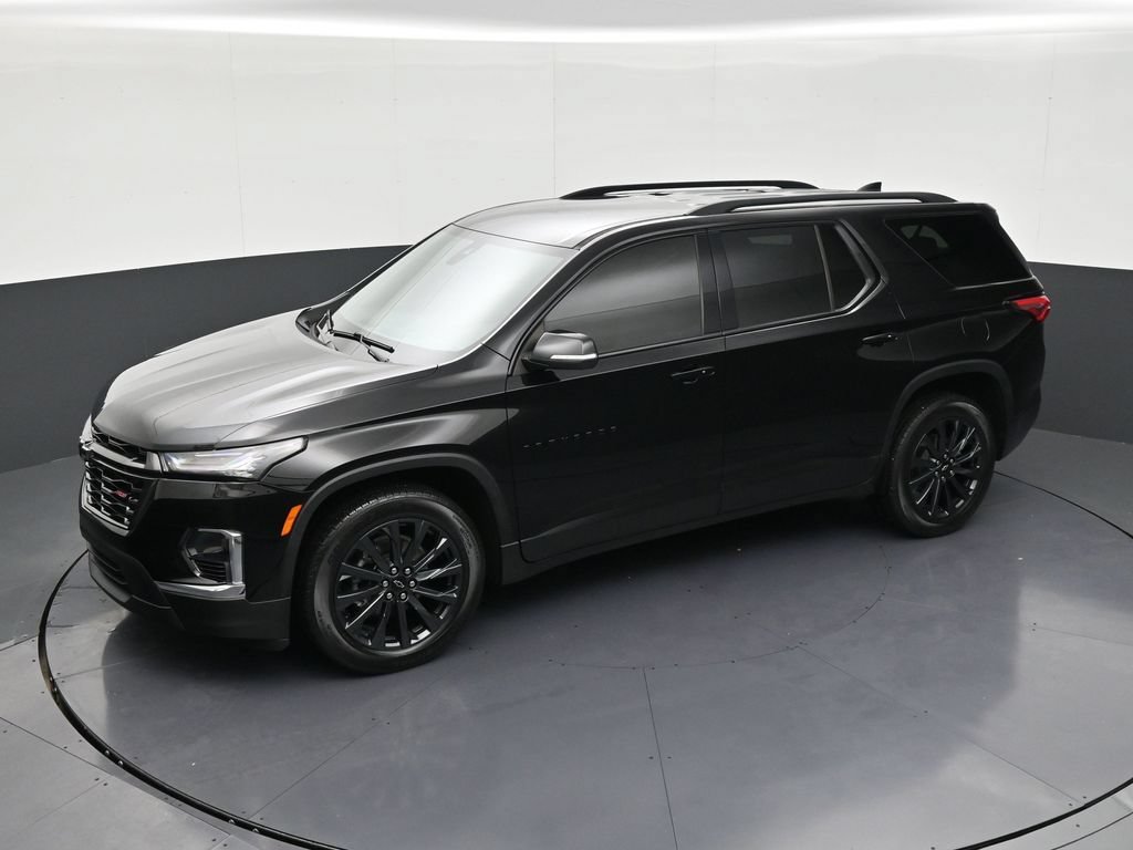 Used 2022 Chevrolet Traverse RS FWD image 12