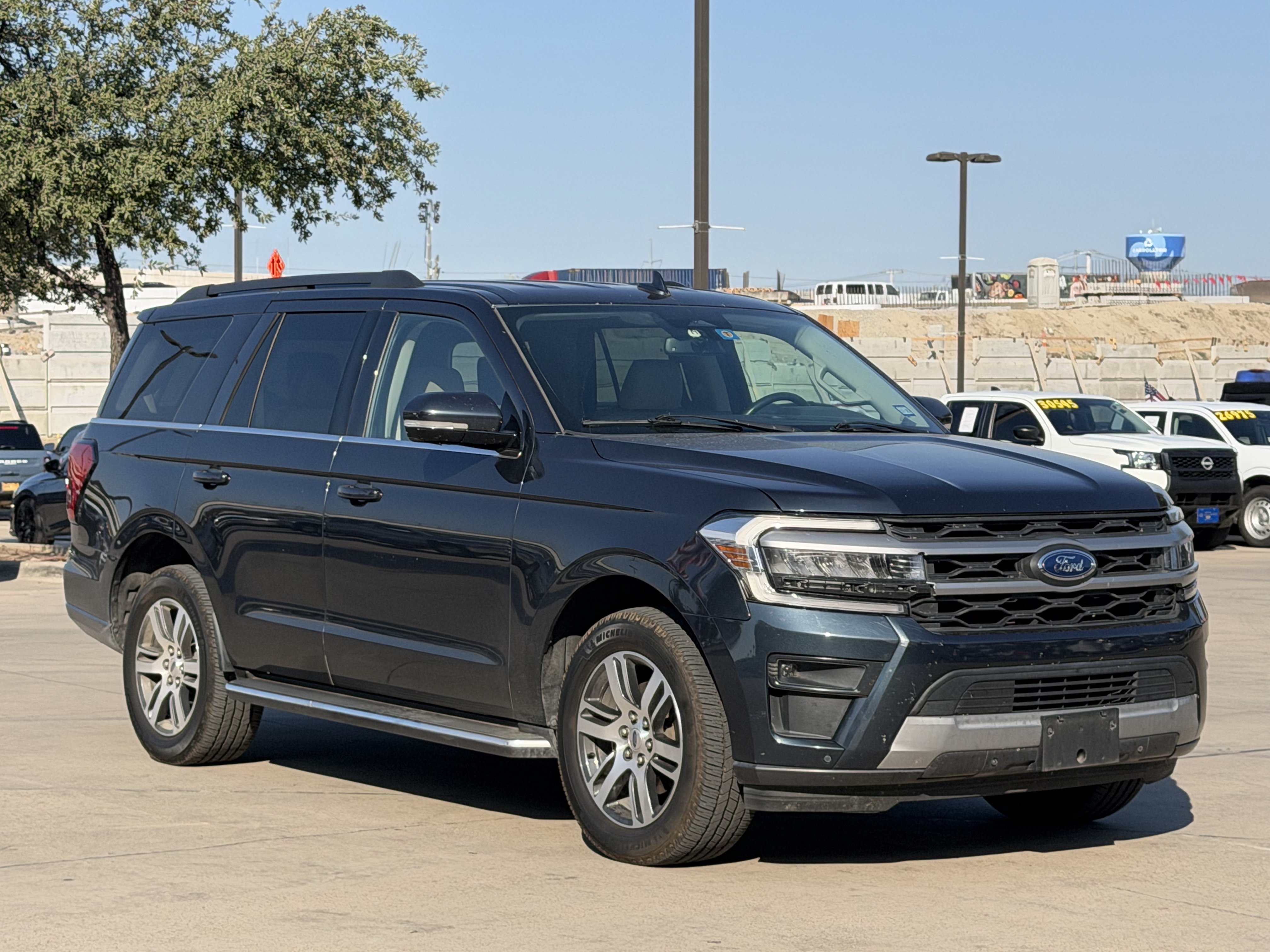 Used 2022 Ford Expedition XLT