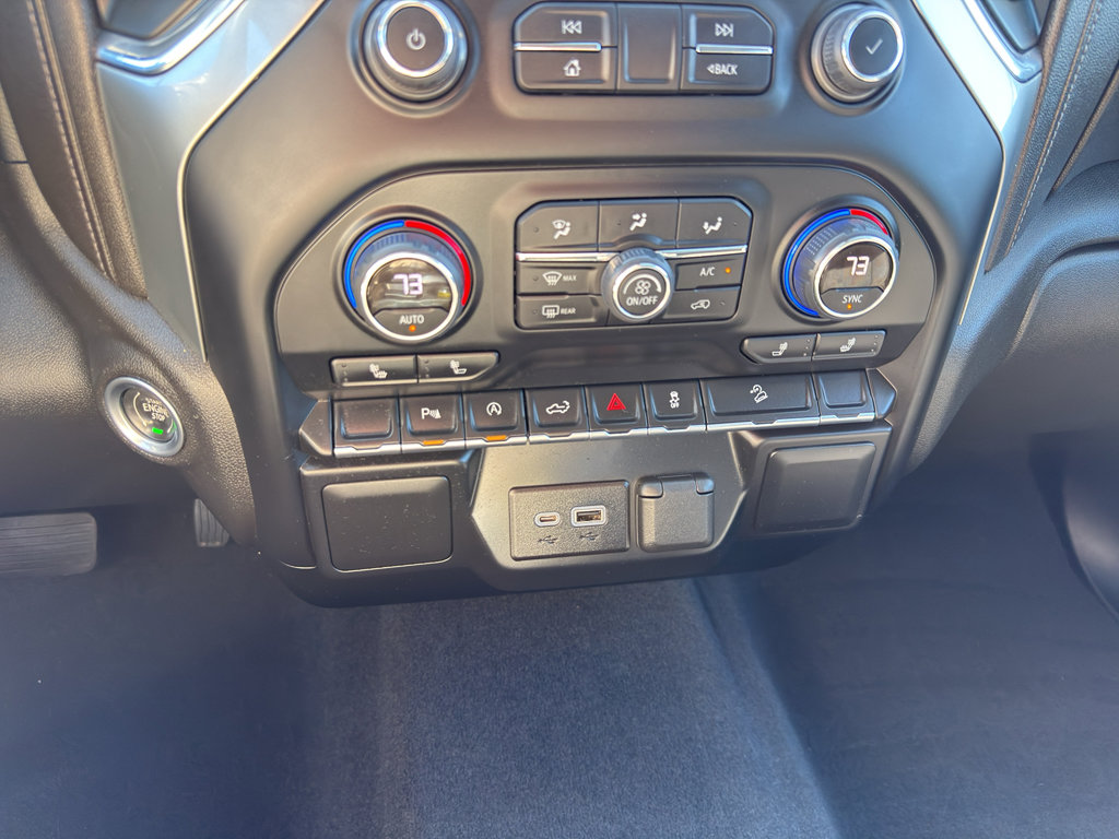 Used 2022 Chevrolet Silverado 1500 RST AWD/4WD image 22