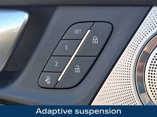 Used 2025 Buick Enclave Avenir w/ LPO, Floor Liner Package image 11