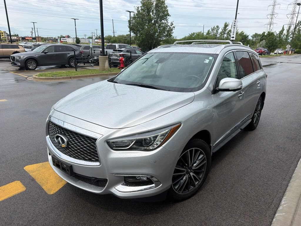 Used 2019 INFINITI QX60 Luxe w/ Sensory Package AWD/4WD image 3