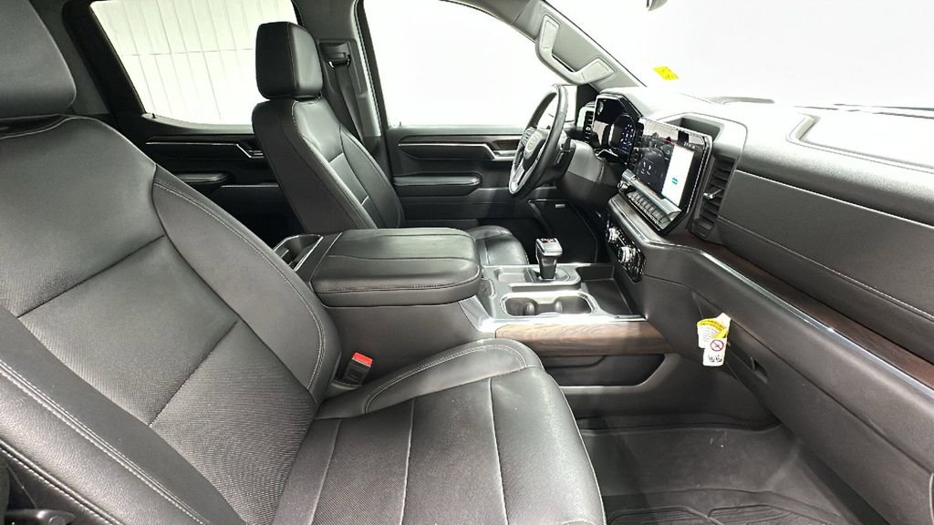 Used 2023 GMC Sierra 1500 SLT w/ SLT Premium Package image 15