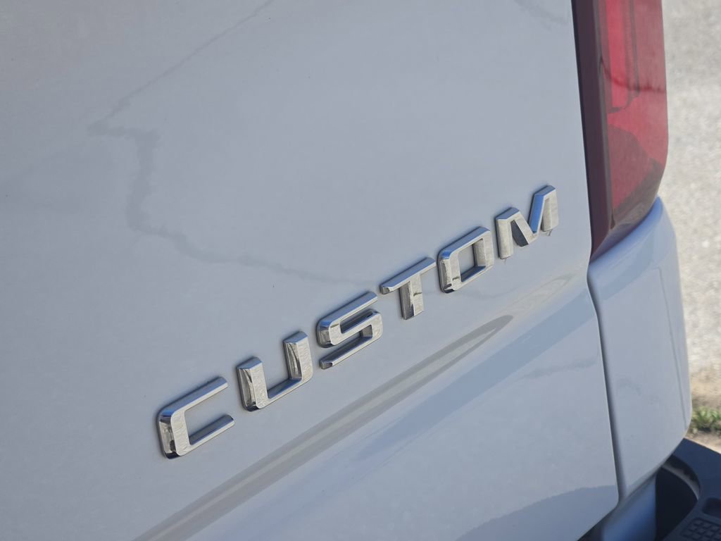 Used 2022 Chevrolet Silverado 1500 Custom RWD image 13
