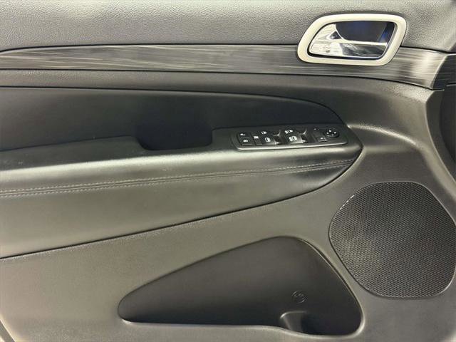 Certified 2019 Jeep Grand Cherokee Laredo w/ Laredo X Package image 14