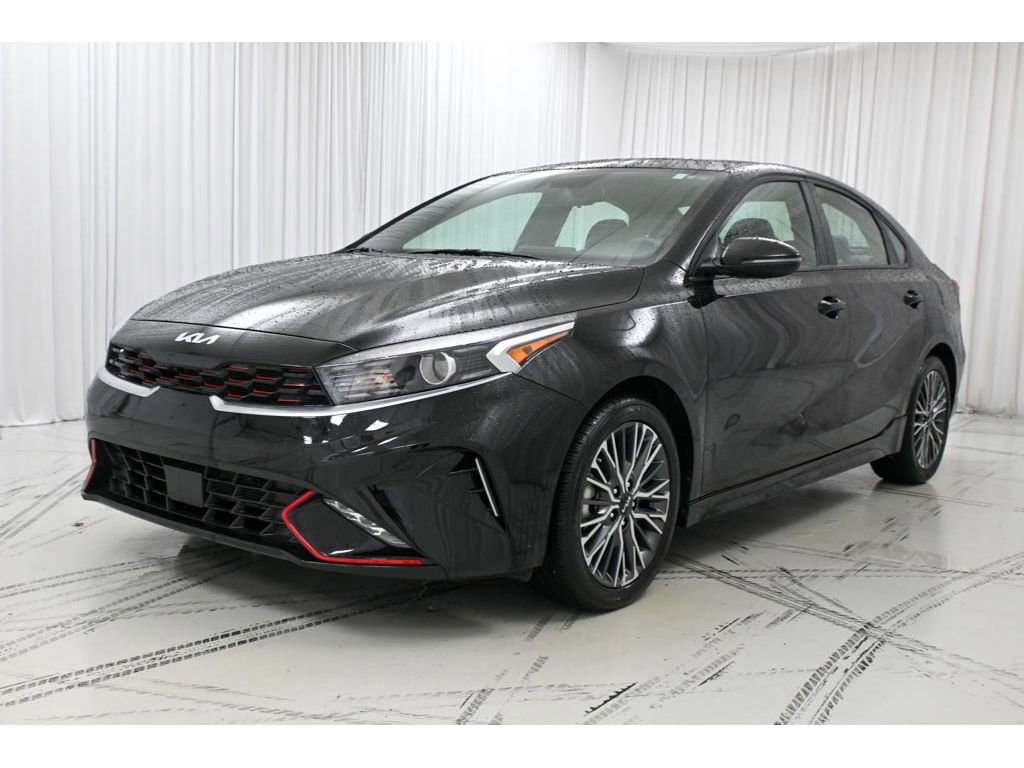 Used 2024 Kia Forte GT-Line w/ GT-Line Premium Package image 4