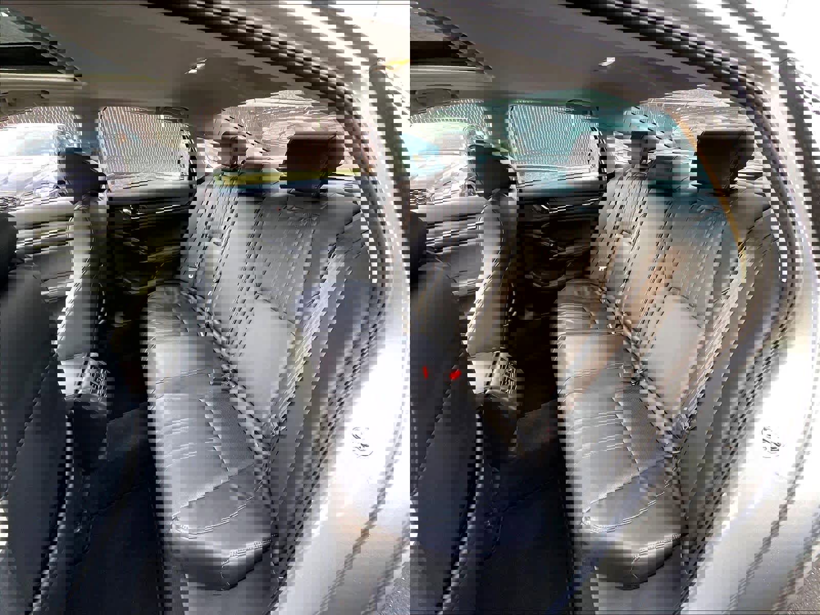 Used 2018 Honda Accord EX-L image 27