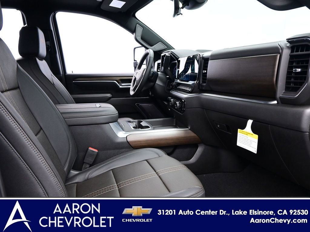 New 2026 Chevrolet Silverado 2500 High Country w/ Technology Package AWD/4WD image 9