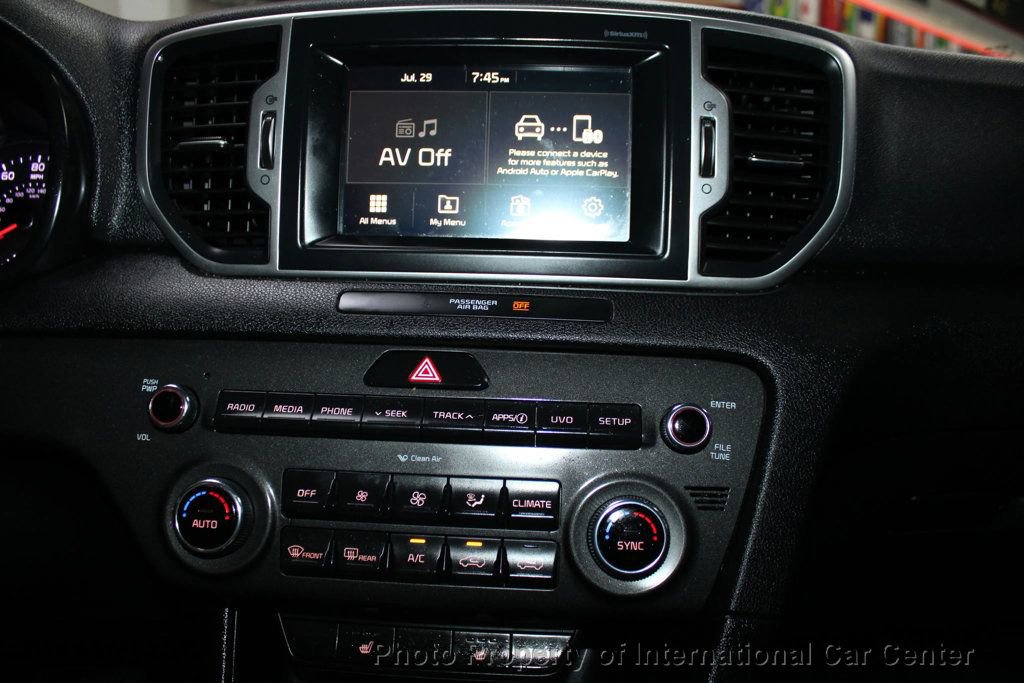 Used 2018 Kia Sportage LX w/ LX Popular Package image 17