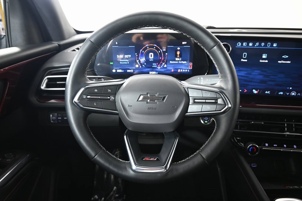 Used 2024 Chevrolet Traverse Z71 image 34