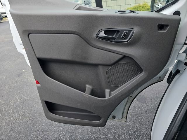 Used 2023 Ford Transit 350 XLT image 31