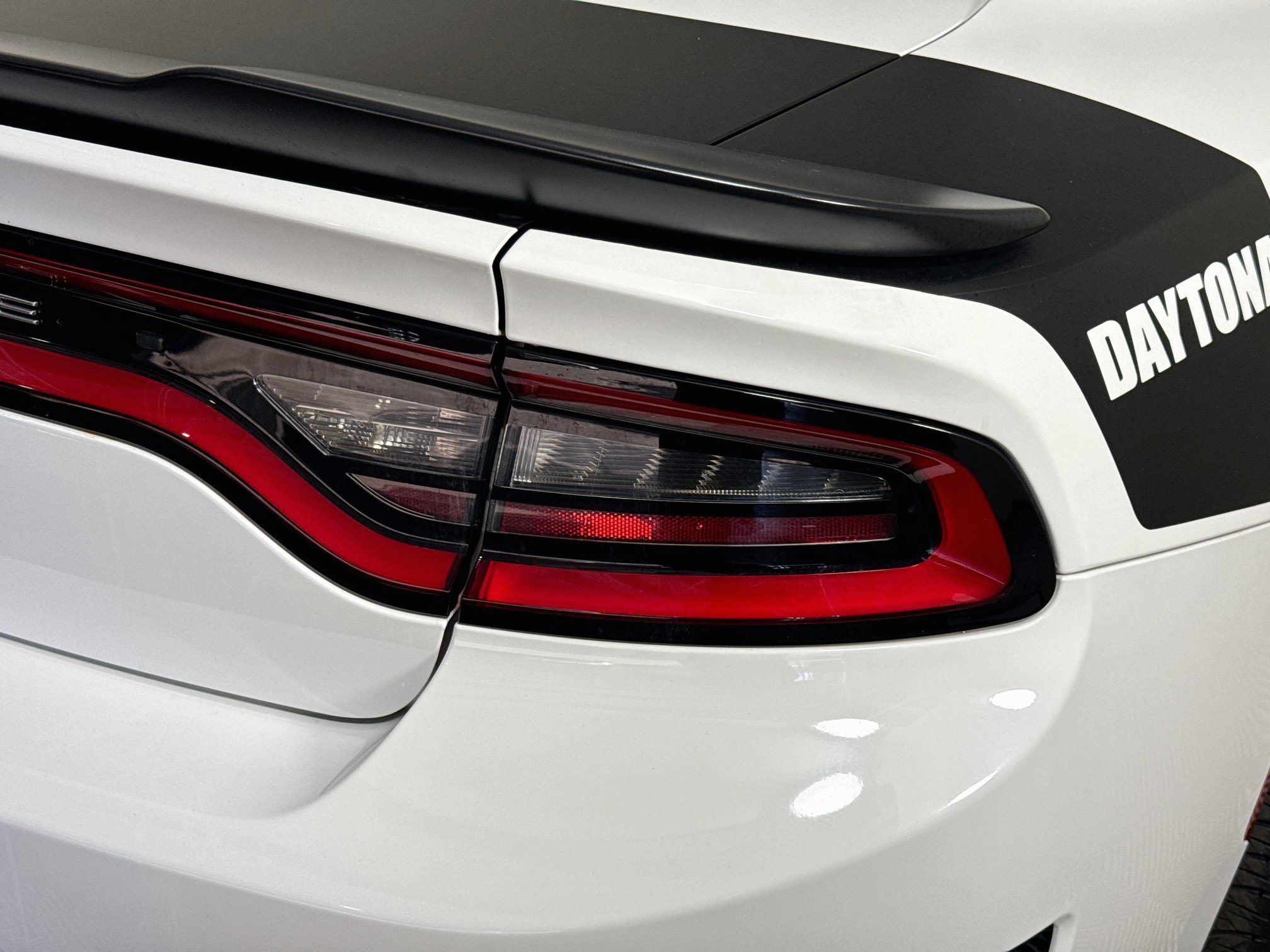 Used 2023 Dodge Charger Scat Pack w/ Daytona Edition Group RWD image 34
