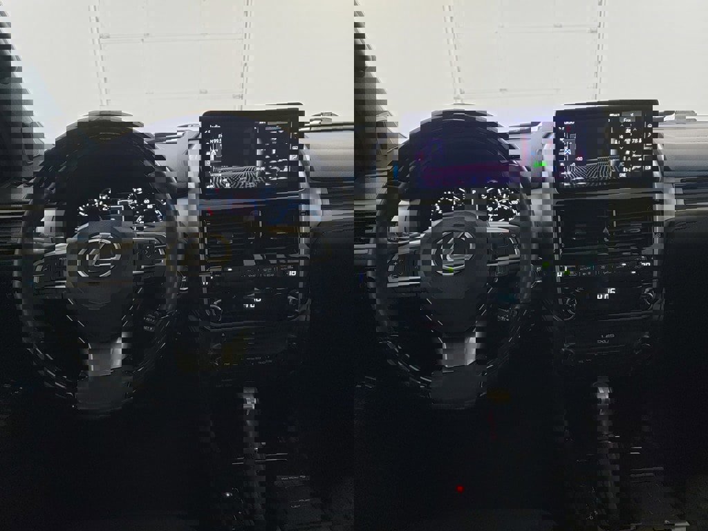 Used 2023 Lexus GX 460 Premium image 12