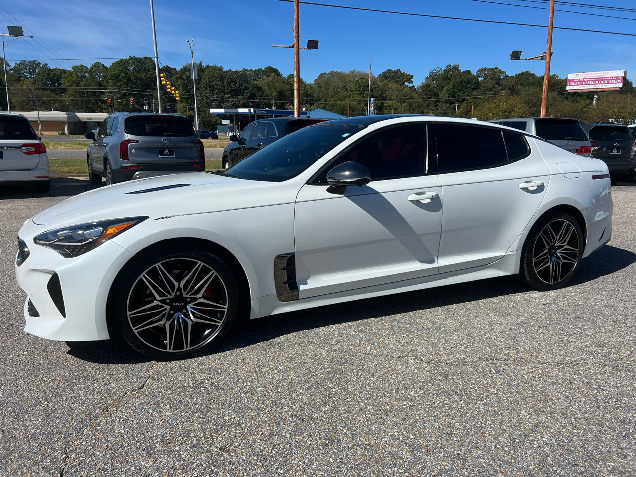 Used 2022 Kia Stinger GT2 image 14