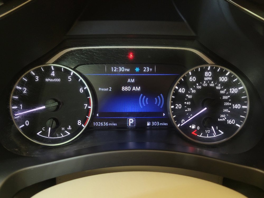 Used 2016 Nissan Murano SV w/ Cargo Package image 23