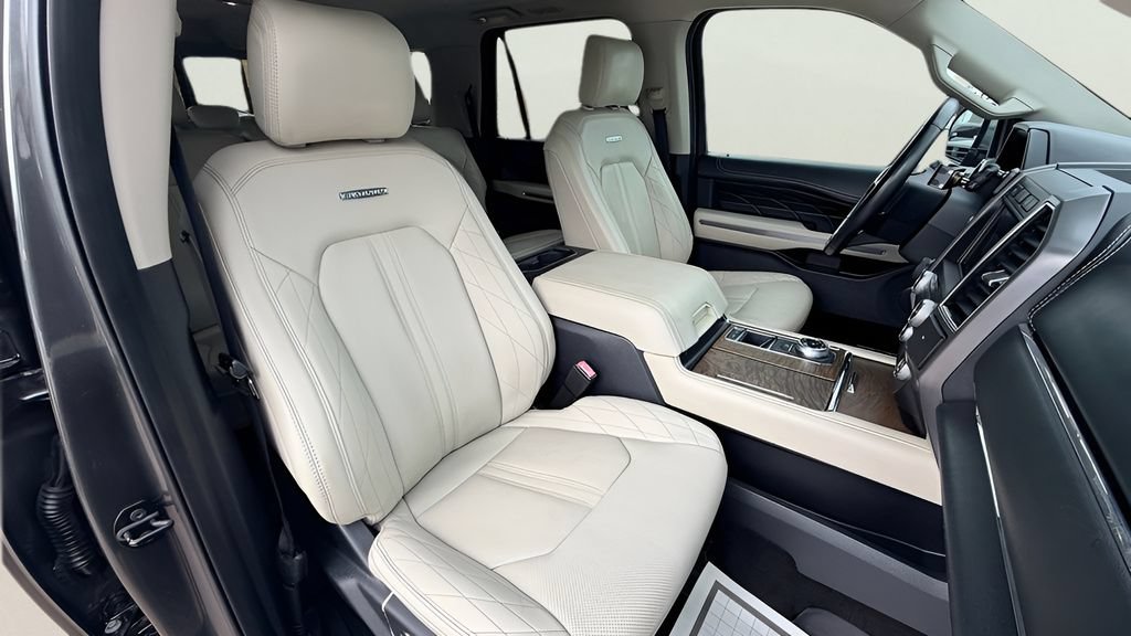 Used 2021 Ford Expedition Max Platinum RWD image 19