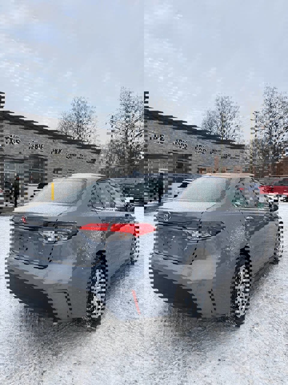 Used 2024 Toyota Corolla LE image 6