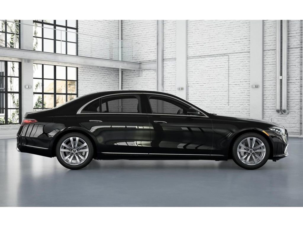 Used 2023 Mercedes-Benz S 500 4MATIC image 2