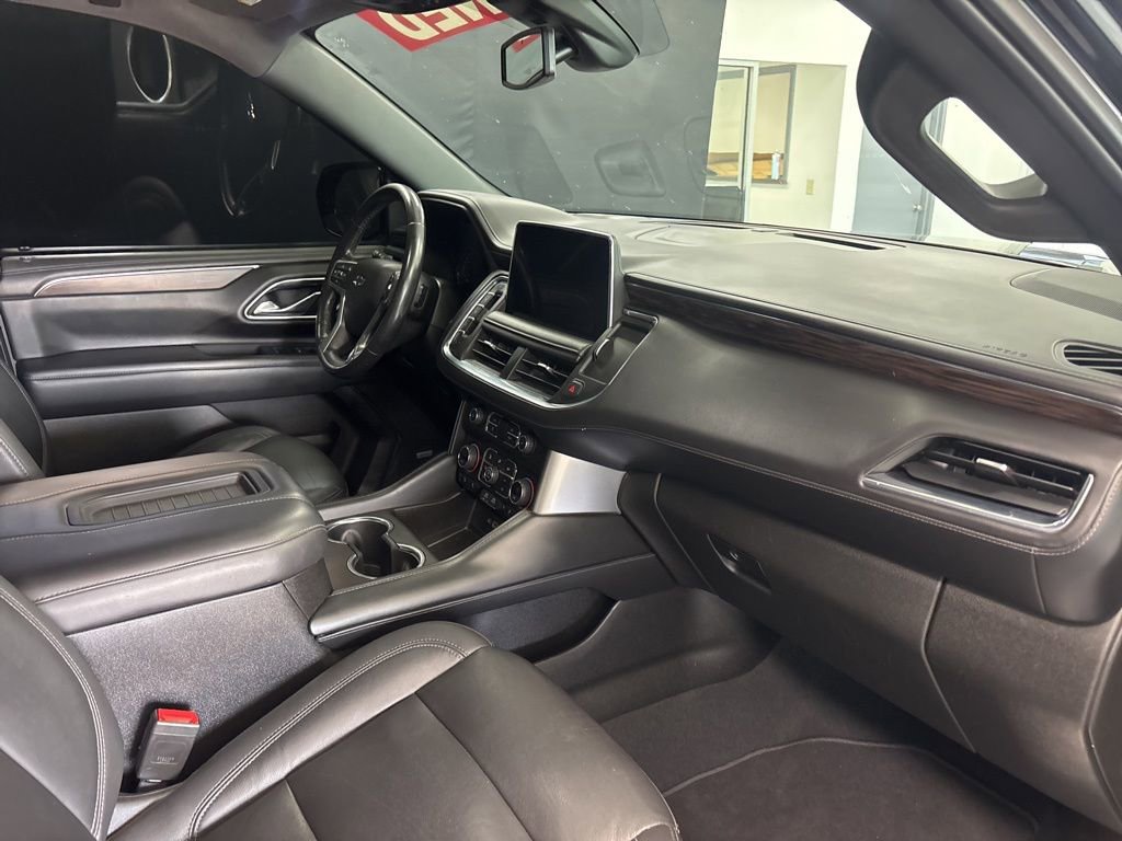 Used 2021 Chevrolet Suburban Z71 image 12